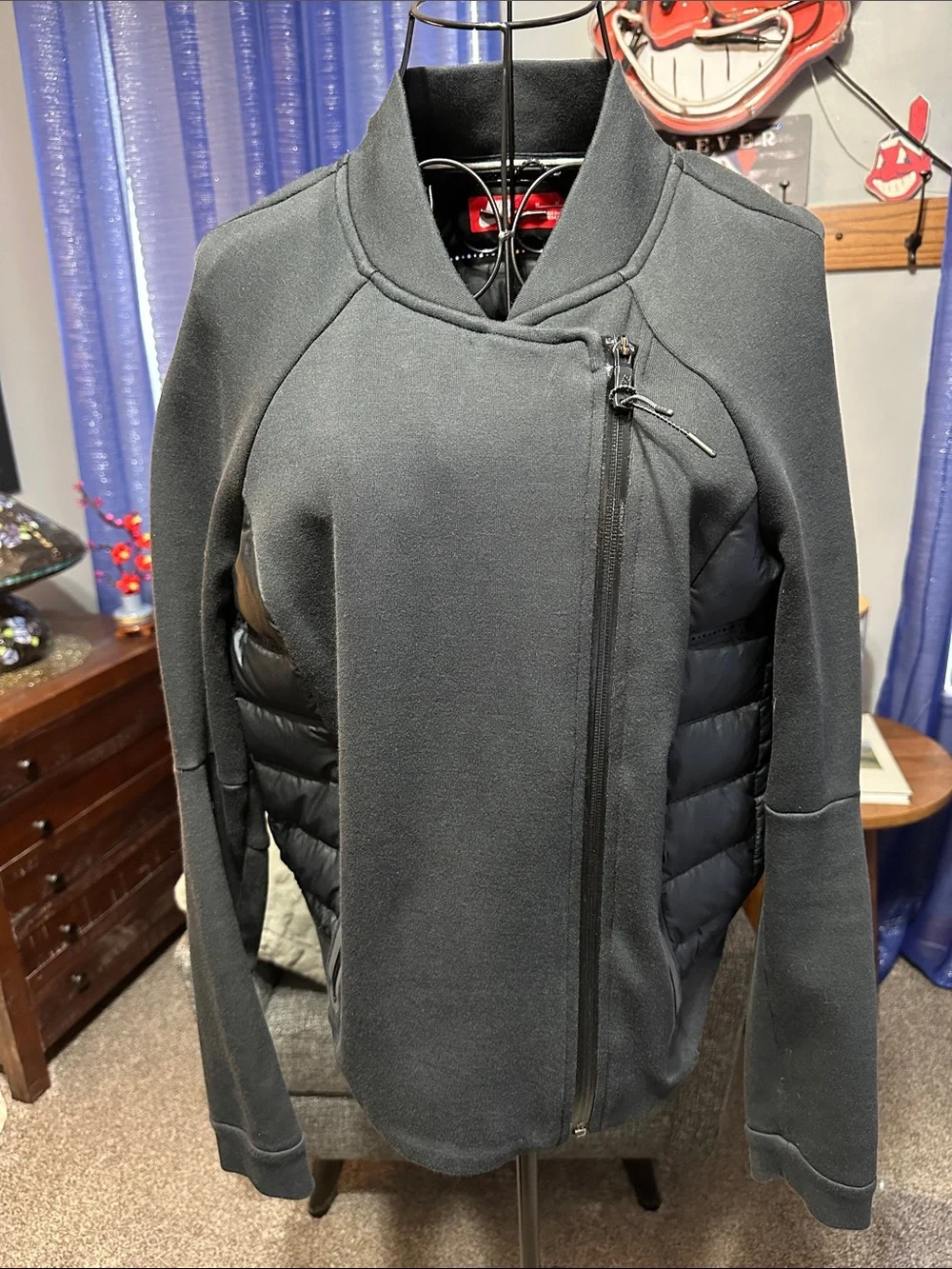 Nike Black Mixed-Media Puffer Jacket
